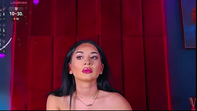 MadyLuxxx online show from 10/24/25, 07:13