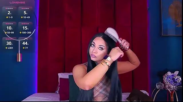 MadyLuxxx online show from 03/06/26, 07:53