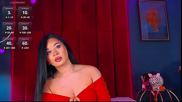 MadyLuxxx online show from 10/28/25, 07:57