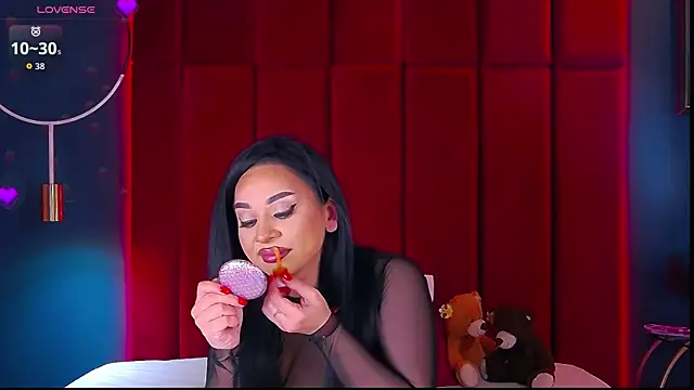 MadyLuxxx online show from 11/26/25, 07:58