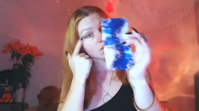 Cassie Wild online show from 03/11/26, 10:20