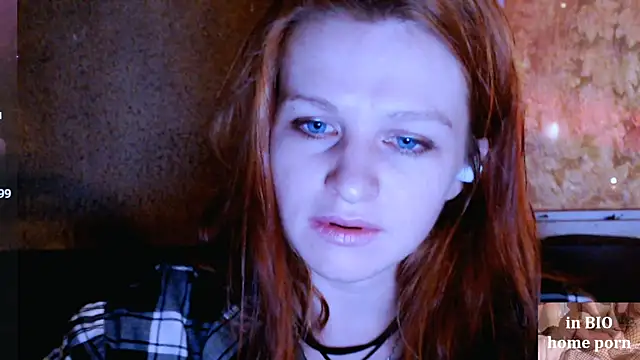 Cassie Wild online show from 10/20/25, 01:44