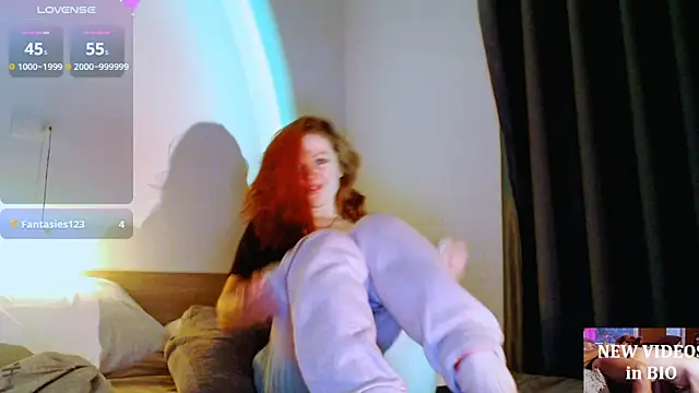 Cassie Wild online show from 11/22/25, 01:43