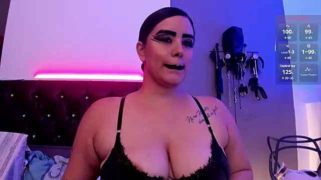 MariaGaitan online show from 11/16/25, 07:07