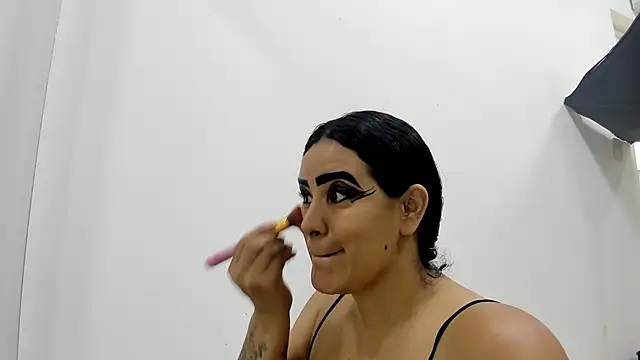 MariaGaitan online show from 12/22/25, 07:03