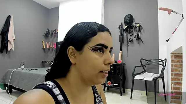 MariaGaitan online show from 11/26/25, 07:03