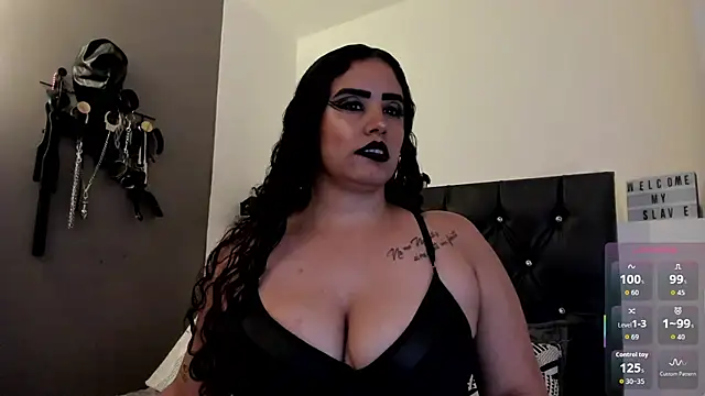 MariaGaitan online show from 11/06/25, 07:07