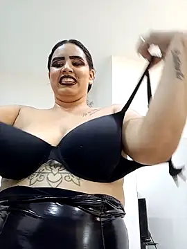 MariaGaitan online show from 12/15/25, 07:09