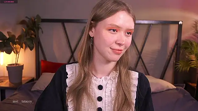 TataCoy online show from 03/30/26, 02:40