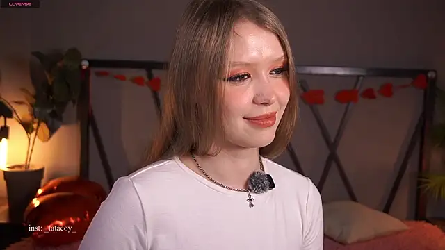 Snapshot of TataCoy chatting on 02/17/26, 02:47 TataCoy online show from 02/17/26, 02:47