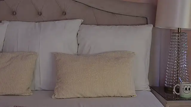 GingerEllis online show from 04/14/26, 03:44