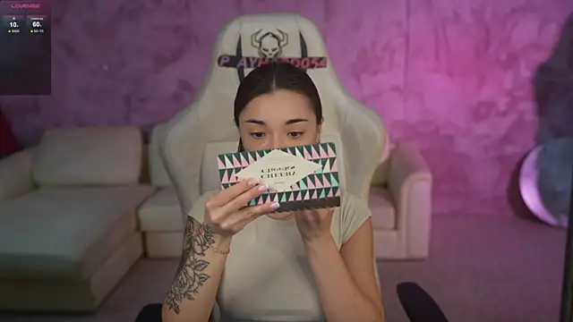 Jasmine Flow online show from 04/10/26, 07:48