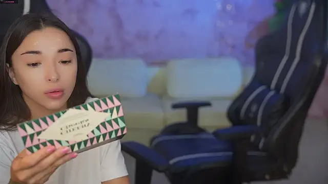 Jasmine Flow online show from 09/11/25, 06:57