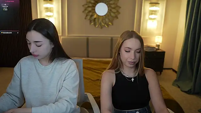 Jasmine Flow online show from 03/19/25, 07:49