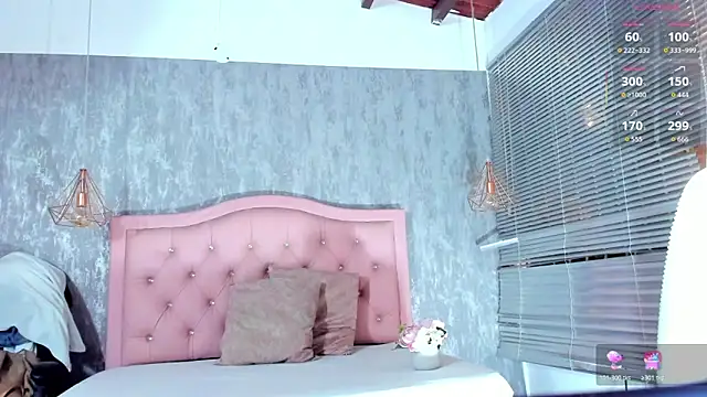 naomidibello online show from 06/02/26, 01:33