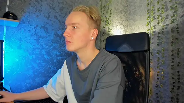 AlexxSweet online show from 01/17/26, 07:01