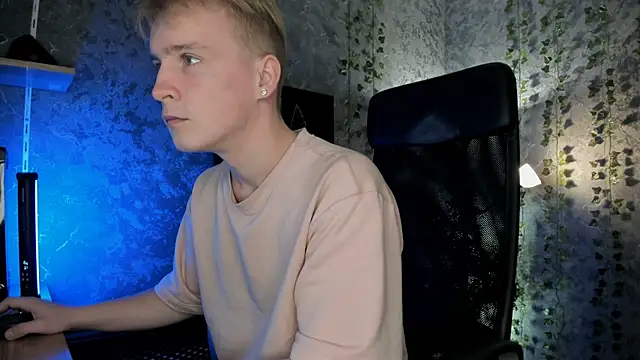 AlexxSweet online show from 09/28/25, 06:53