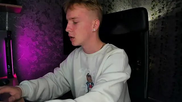 AlexxSweet online show from 09/14/25, 06:47