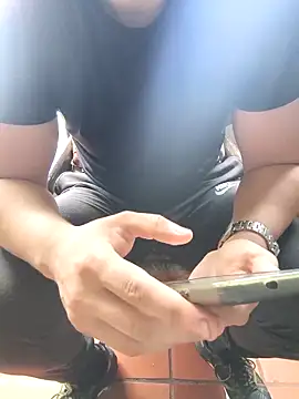 Snapshot of Blanco2023 chatting on 11/16/25, 05:17 Blanco2023 online show from 11/16/25, 05:17