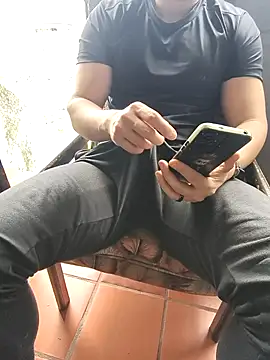 Snapshot of Blanco2023 chatting on 09/28/25, 04:14 Blanco2023 online show from 09/28/25, 04:14