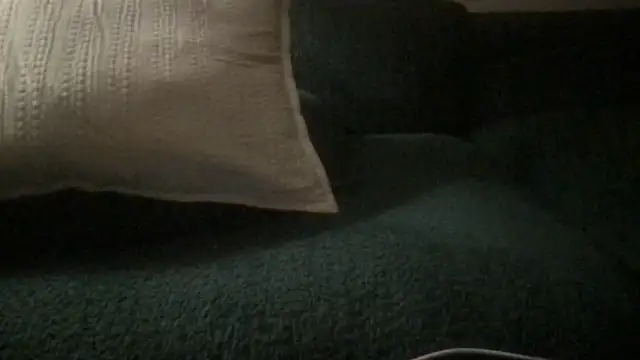 Snapshot of addiebby33 chatting on 10/18/25, 10:17 addiebby33 online show from 10/18/25, 10:17