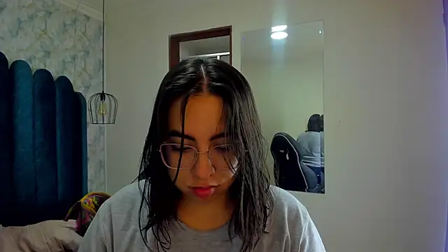 nalalye cruzz  online show from 03/22/26, 02:26