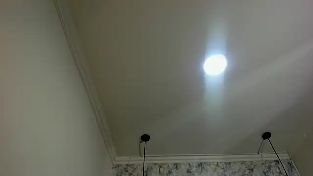 nalalye cruzz  online show from 05/06/26, 02:37