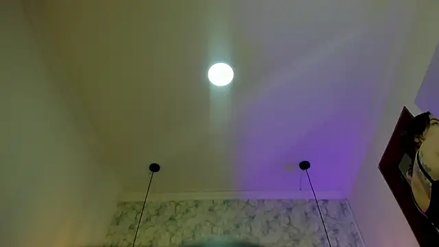 nalalye cruzz  online show from 10/21/25, 03:28