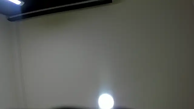 nalalye cruzz  online show from 06/14/26, 02:19