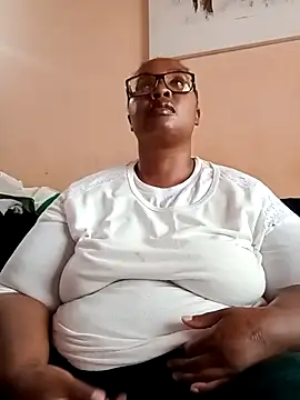 ZOQULUx online show from 03/15/26, 01:40