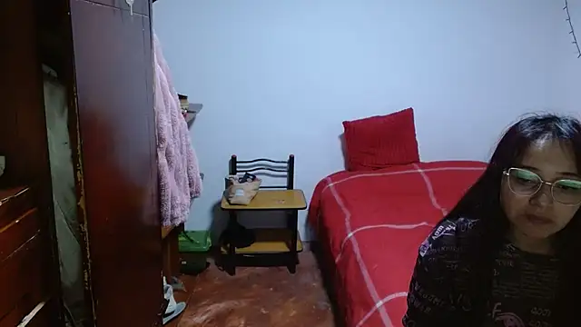 clarisse69 online show from 03/06/26, 05:13