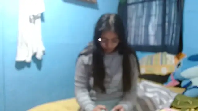 clarisse69 online show from 02/10/25, 09:47