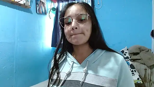 clarisse69 online show from 01/21/25, 08:54