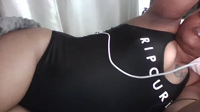 Snapshot of Nasty_sweet_ass chatting on 06/03/26, 02:33 Nasty sweet ass online show from 06/03/26, 02:33