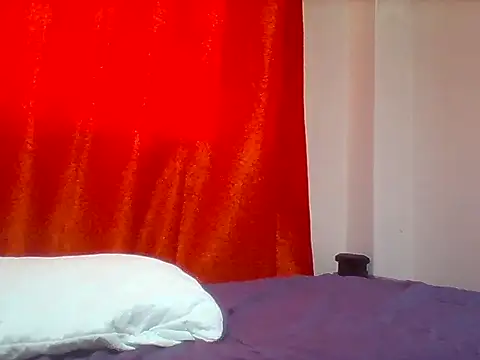 Snapshot of Cute_Lopez chatting on 10/03/25, 06:26 Cute Lopez online show from 10/03/25, 06:26