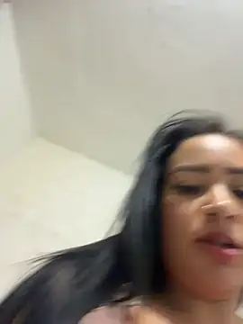Snapshot of Luisa_Fernandaa chatting on 07/03/26, 03:13 Luisa Fernandaa online show from 07/03/26, 03:13