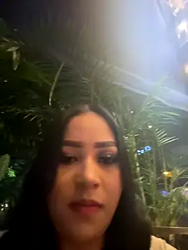 Snapshot of Luisa_Fernandaa chatting on 10/18/25, 02:13 Luisa Fernandaa online show from 10/18/25, 02:13