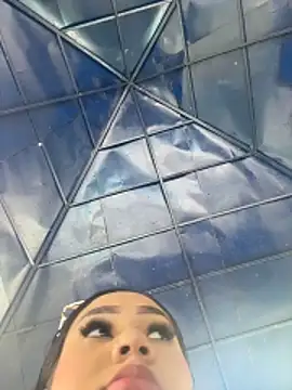 Snapshot of Luisa_Fernandaa chatting on 03/01/26, 07:14 Luisa Fernandaa online show from 03/01/26, 07:14