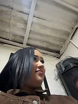 Snapshot of Luisa_Fernandaa chatting on 04/02/26, 12:40 Luisa Fernandaa online show from 04/02/26, 12:40