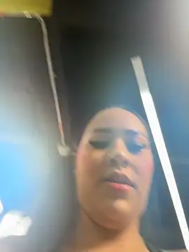 Snapshot of Luisa_Fernandaa chatting on 02/25/26, 05:57 Luisa Fernandaa online show from 02/25/26, 05:57