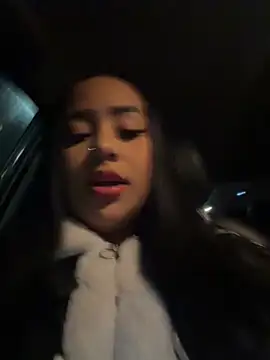 Snapshot of Luisa_Fernandaa chatting on 06/10/26, 11:50 Luisa Fernandaa online show from 06/10/26, 11:50