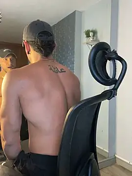 Snapshot of ARON_TAYLER01 chatting on 03/12/25, 12:36 ARON TAYLER01 online show from 03/12/25, 12:36