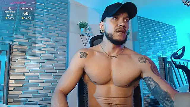 ARON TAYLER01 online show from 03/07/26, 10:21