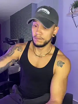 Snapshot of ARON_TAYLER01 chatting on 09/12/25, 10:26 ARON TAYLER01 online show from 09/12/25, 10:26