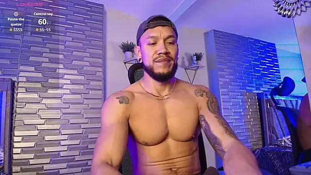 ARON TAYLER01 online show from 03/20/26, 10:27