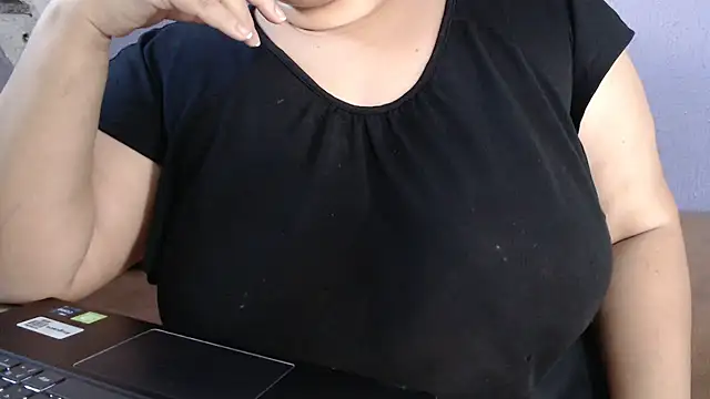 VanessaBBW1 online show from 02/12/26, 08:41