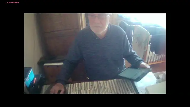 terrybare online show from 10/26/25, 02:39