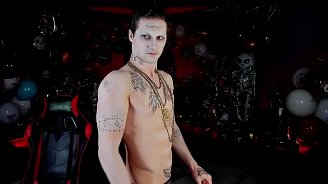 Snapshot of dirty-boss chatting on 10/31/25, 11:22 dirty-boss online show from 10/31/25, 11:22