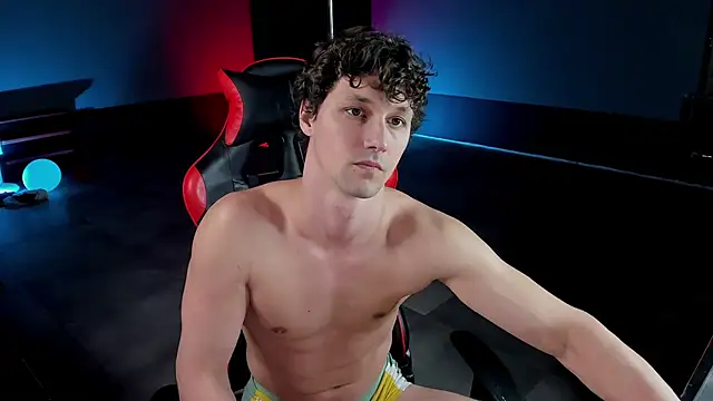 dirty-boss online show from 04/23/26, 03:46