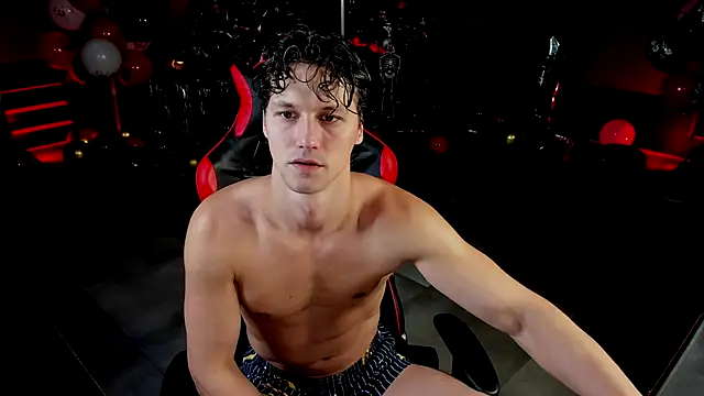 Snapshot of dirty-boss chatting on 10/24/25, 08:13 dirty-boss online show from 10/24/25, 08:13